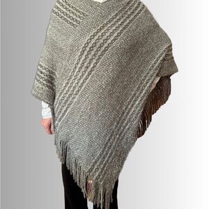 Elegant Gray Women's Cape